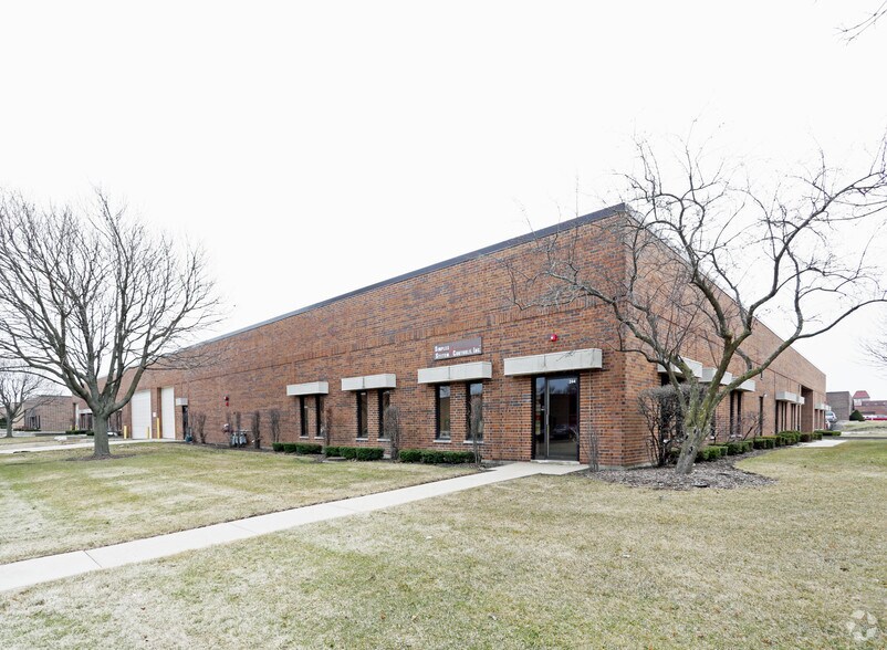 236-244 William St, Bensenville, IL à louer - Photo du bâtiment - Image 2 de 8