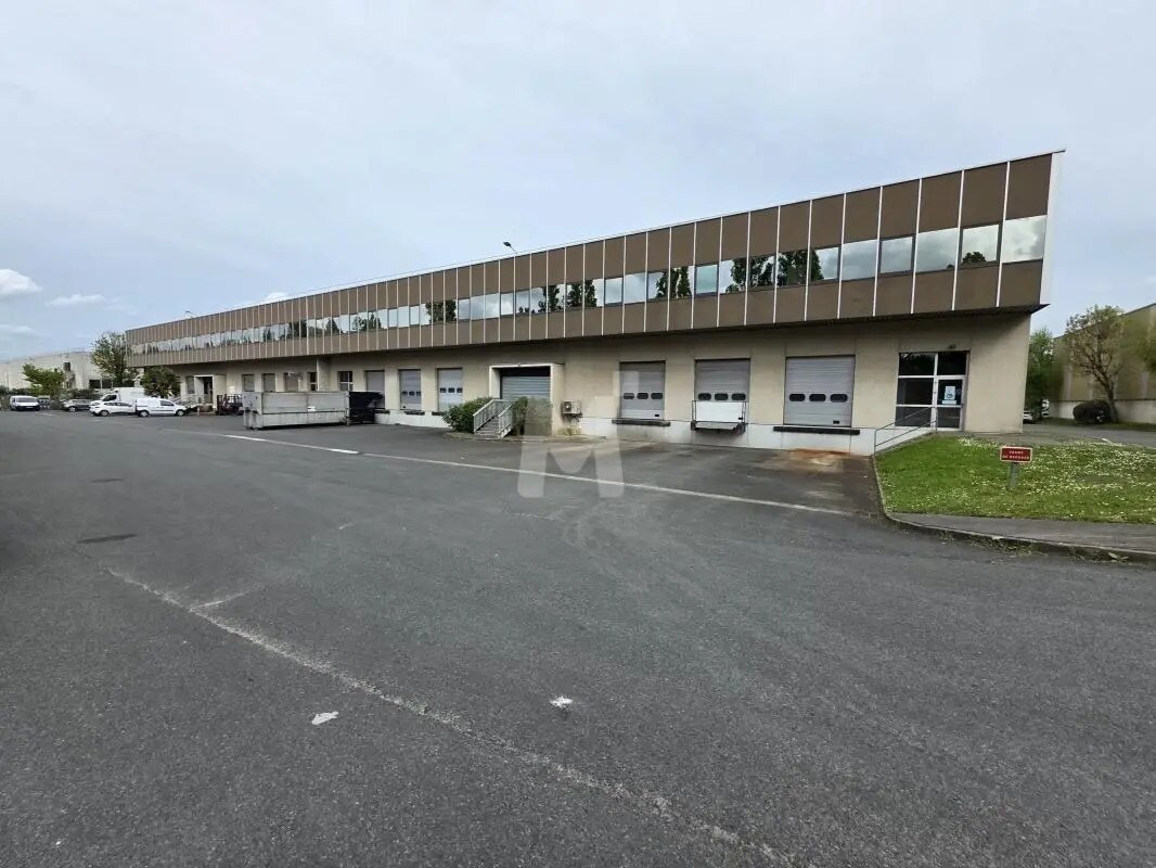 Industriel dans Wissous à louer Photo du bâtiment- Image 1 de 7