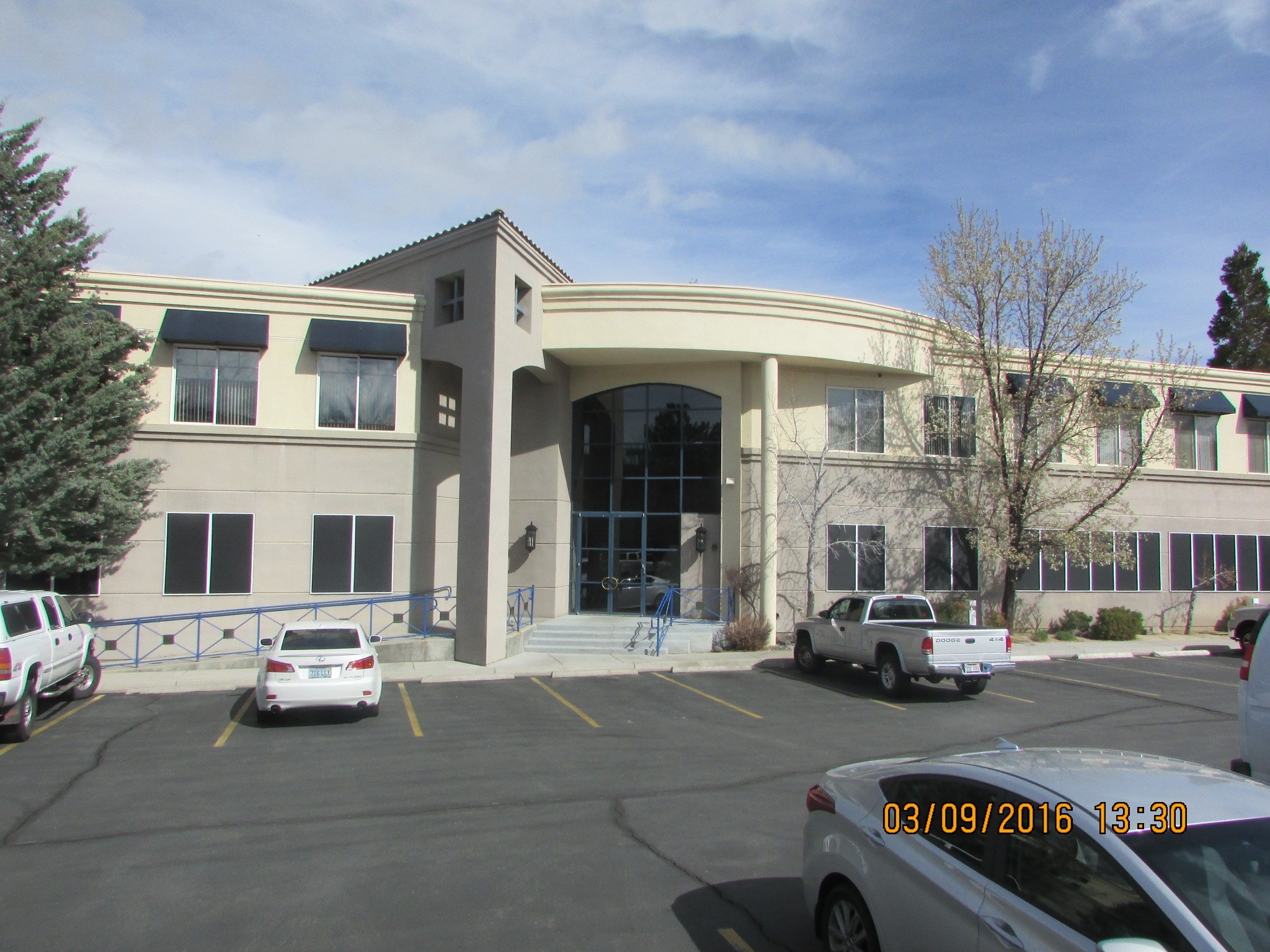 6151 Lakeside Dr, Reno, NV for lease Primary Photo- Image 1 of 16