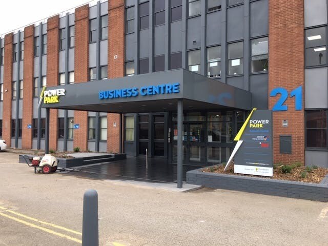 Calder Vale Rd, Wakefield à louer Photo du bâtiment- Image 1 de 7