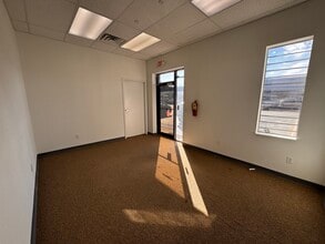 54 W Illiana, Orlando, FL à louer Photo intérieure- Image 2 de 12