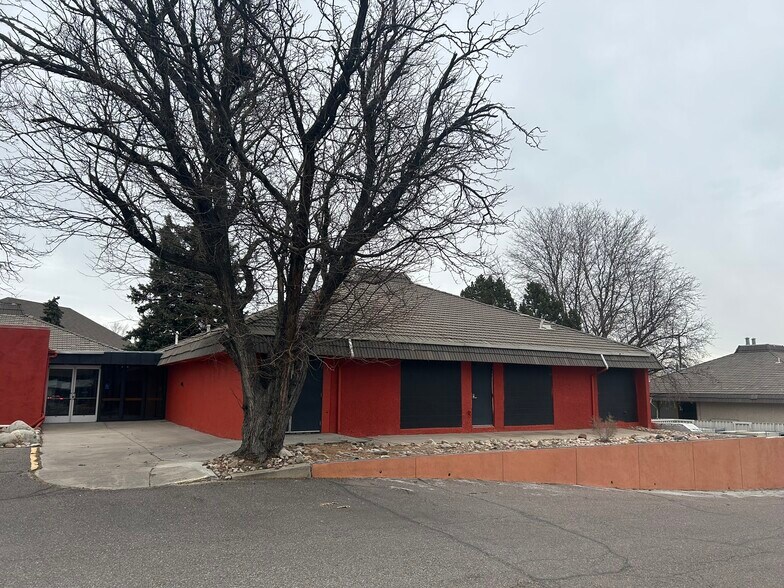2020 Wadsworth Blvd, Lakewood, CO à louer - Photo du bâtiment - Image 2 de 6