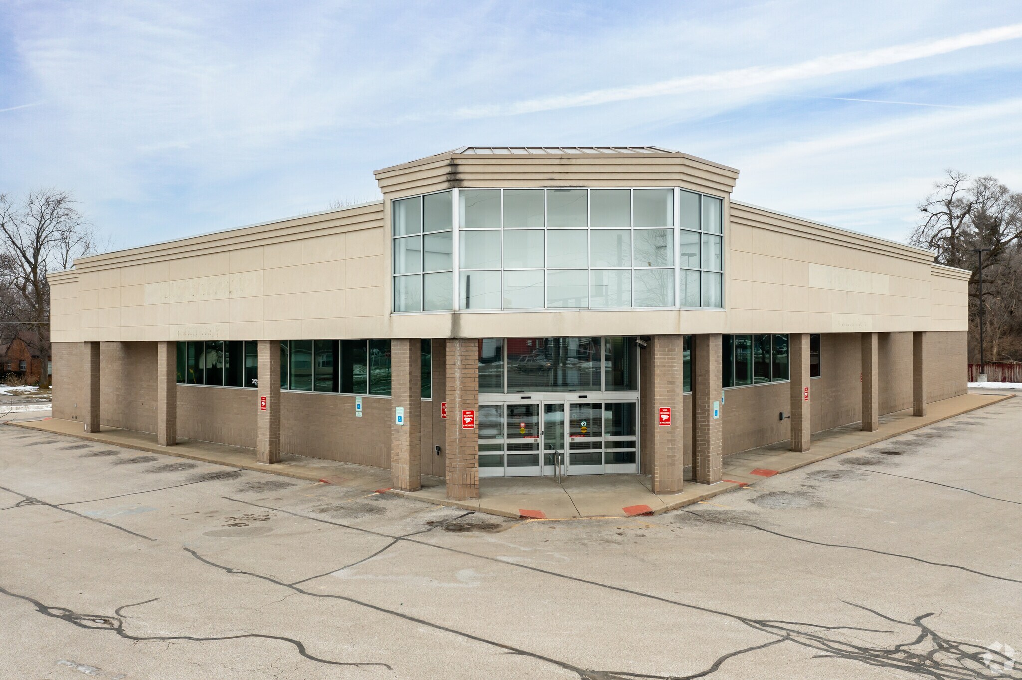 3424 E Genessee St, Saginaw, MI for sale Primary Photo- Image 1 of 1