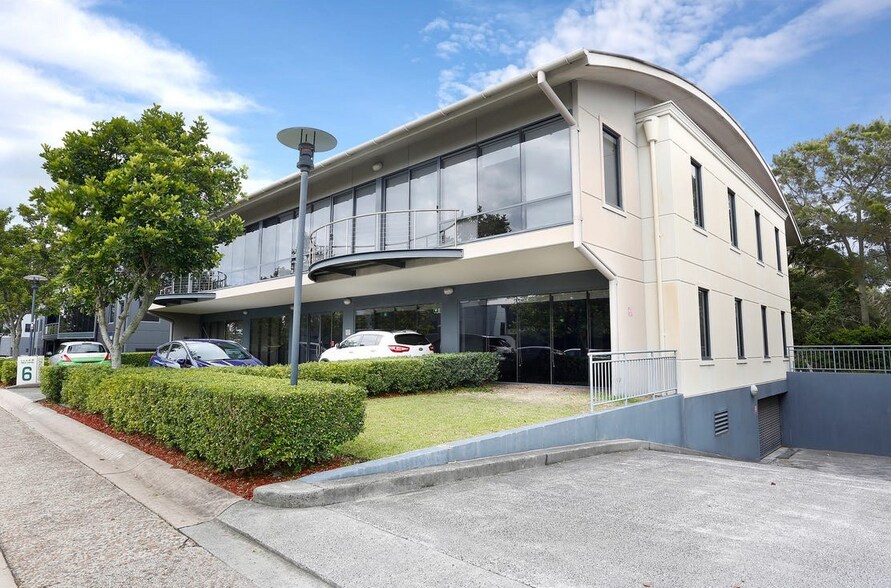 49 Frenchs Forest Rd E, Frenchs Forest à louer - Photo du bâtiment - Image 2 de 2