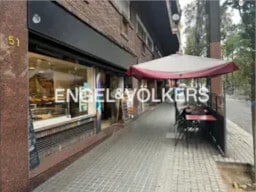 Retail in Barcelona, Barcelona for lease Interior Photo- Image 1 of 7