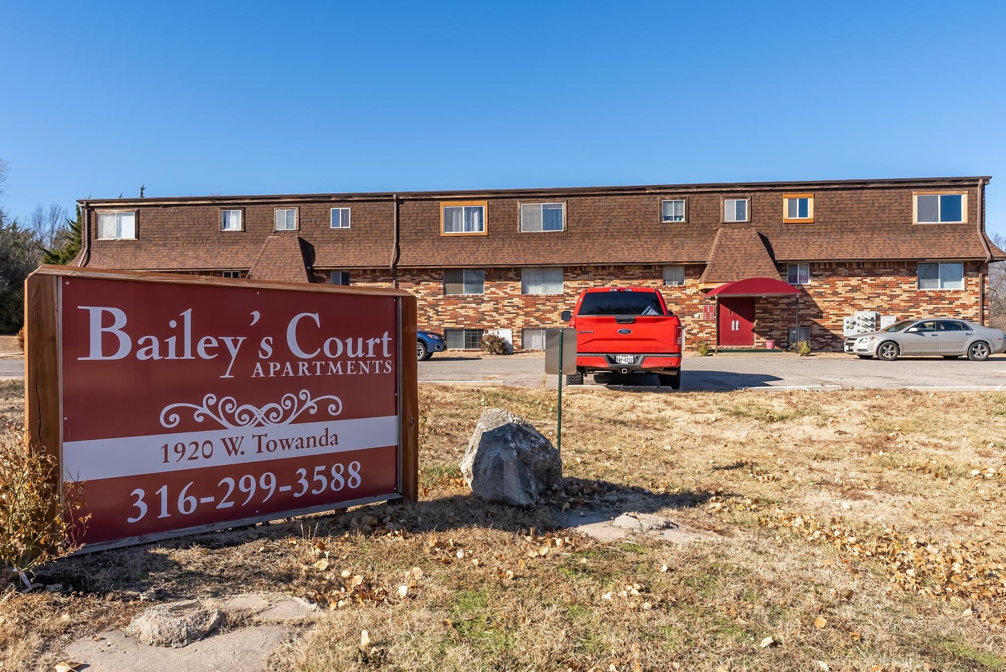 1920 W Towanda, El Dorado, KS for sale Primary Photo- Image 1 of 1