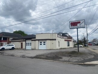 Plus de détails pour 330 West Ave, Lockport, NY - Commerce de détail à vendre
