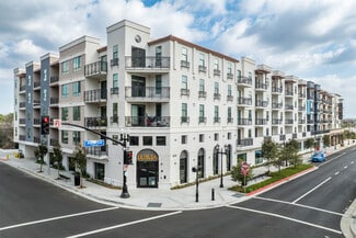 Plus de détails pour 850 N Azusa Ave, Azusa, CA - Commerce de détail à louer