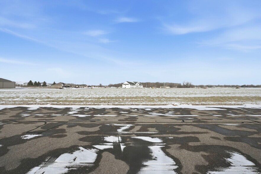 Smith Dr, Auburn, IN for sale - Building Photo - Image 2 of 24