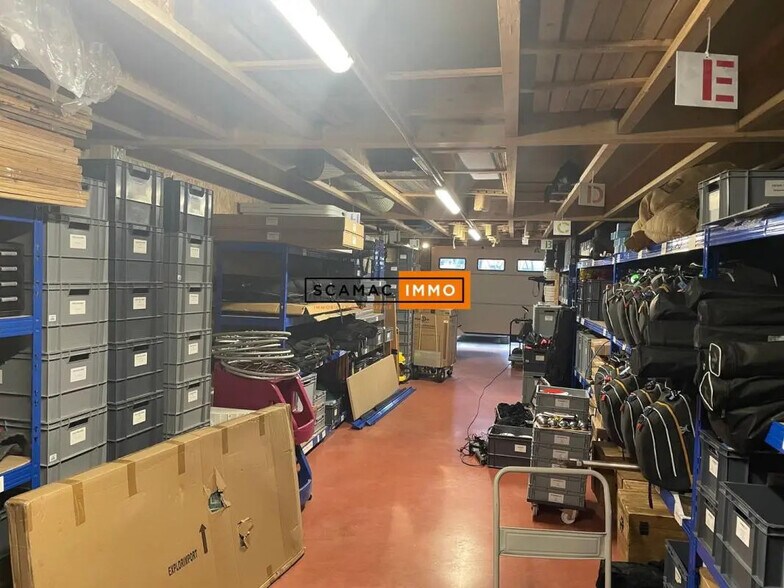 Industrial in La Farlède for lease - Interior Photo - Image 3 of 7