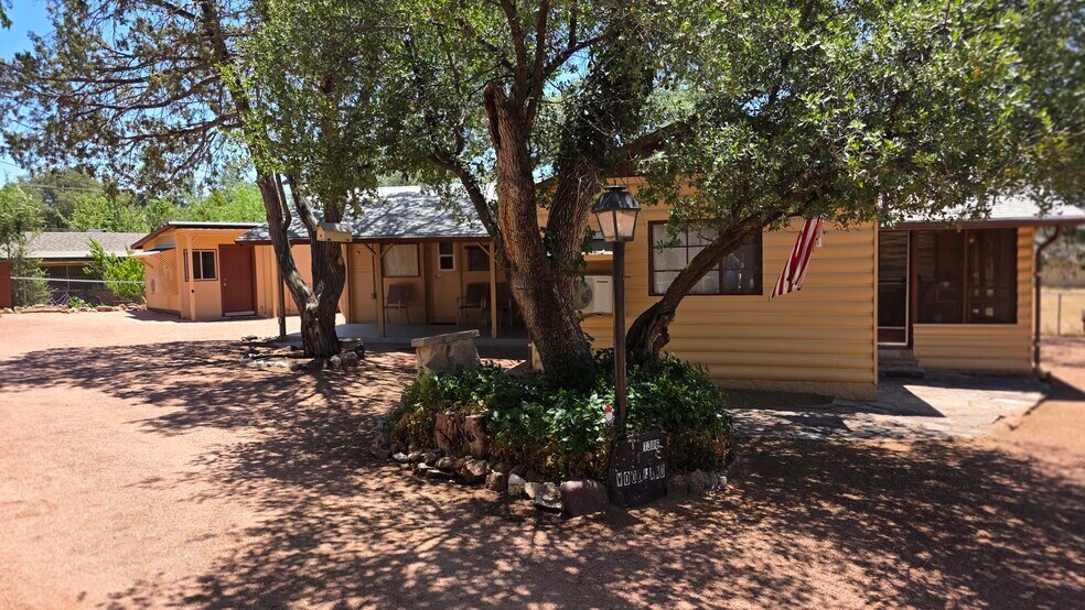 1306 N Woodland Dr, Payson, AZ à vendre - Photo du bâtiment - Image 1 de 33