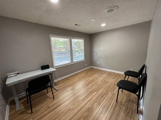 2010 SE 182nd Ave, Portland, OR à vendre - Photo intérieure - Image 2 de 9