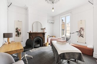 46 Dundas Pl, Albert Park for lease Interior Photo- Image 2 of 3