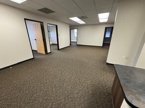 7200 E Hampden Ave, Denver, CO for lease Interior Photo- Image 2 of 9