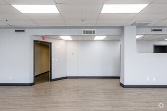 25 E Salem St, Hackensack, NJ à vendre Photo intérieure- Image 1 de 6