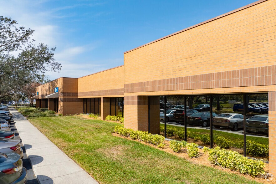 10500 University Center Dr, Tampa, FL à vendre - Photo principale - Image 1 de 31