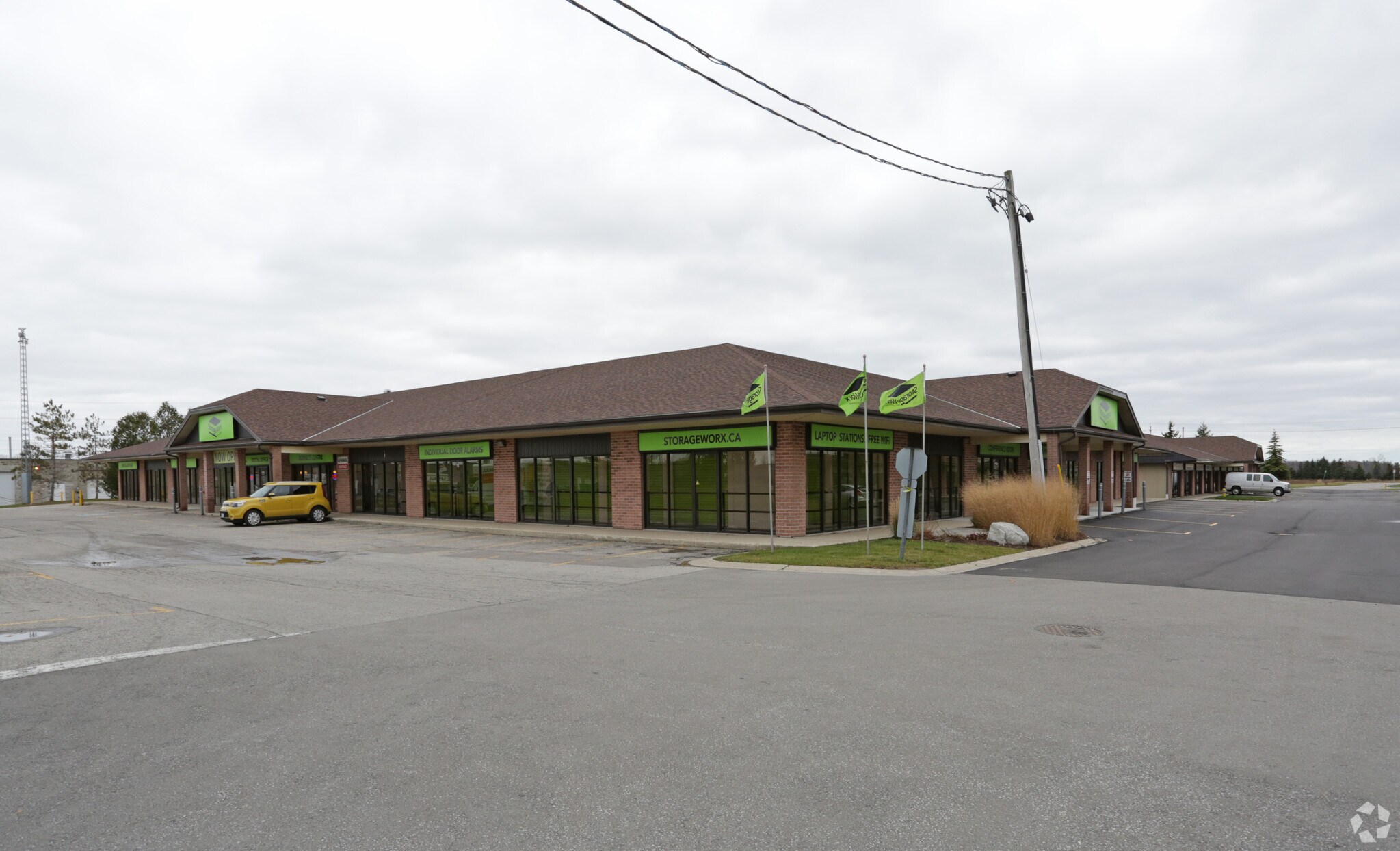 4474 Blakie Rd, London, ON à vendre Photo principale- Image 1 de 1