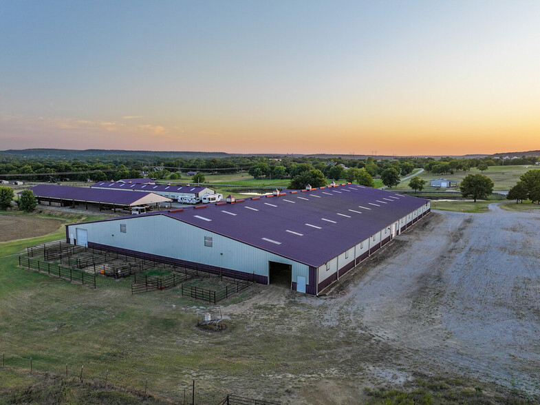 5884 Arena Dr, Sperry, OK for sale - Building Photo - Image 2 of 32