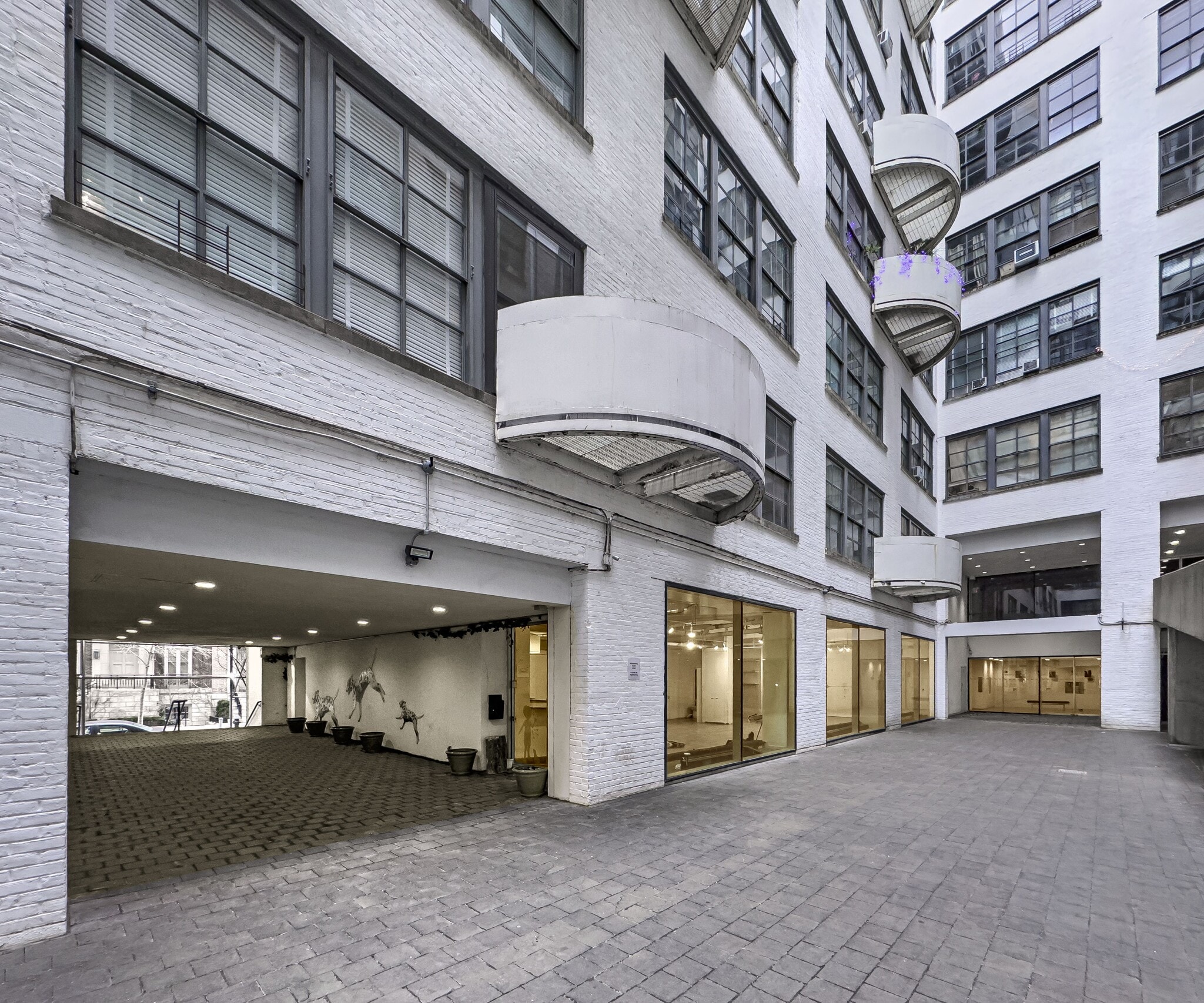 451 West St, New York, NY à louer Photo du bâtiment- Image 1 de 4