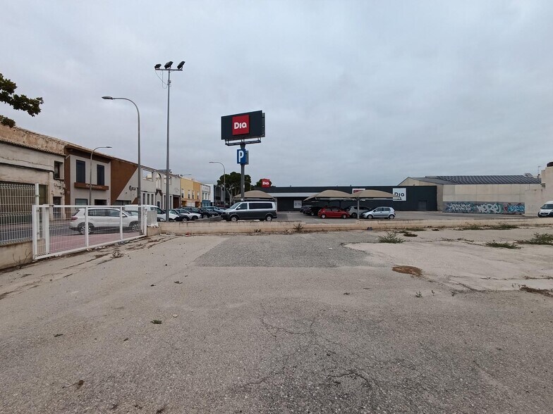 Avinguda Alcalde Carlos Carbonell, 22, Aspe, Alicante à vendre - Photo du bâtiment - Image 2 de 6