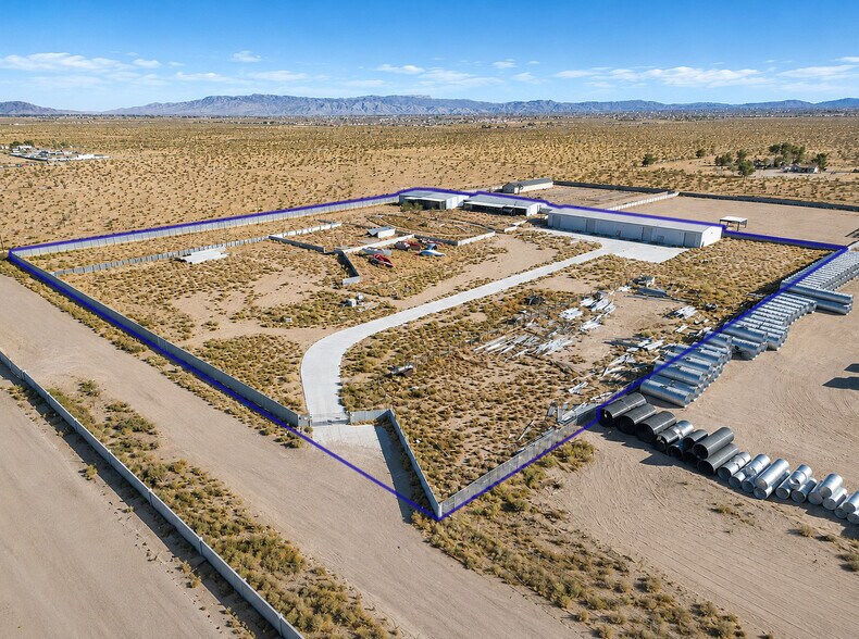 12610 Primrose Rd, Adelanto, CA à vendre - Photo du bâtiment - Image 2 de 10