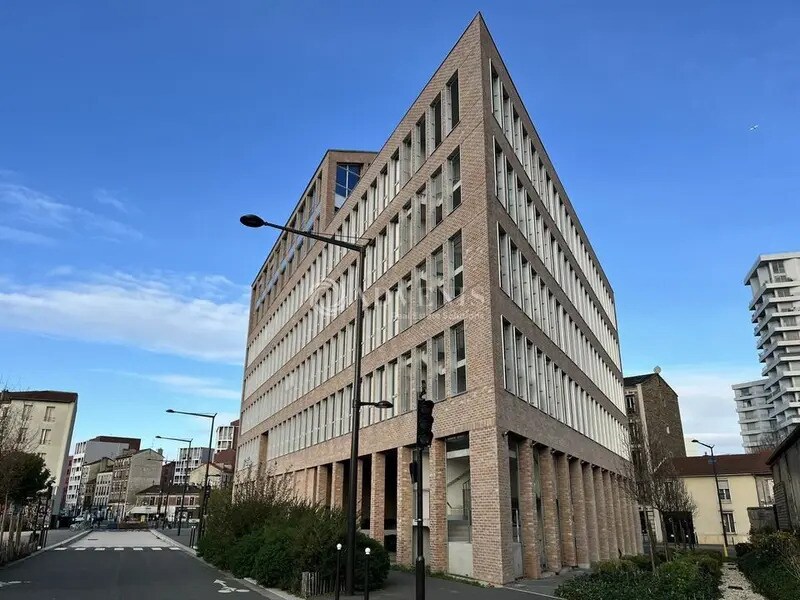 Bureau dans Ivry-sur-Seine à louer Photo du bâtiment- Image 1 de 13