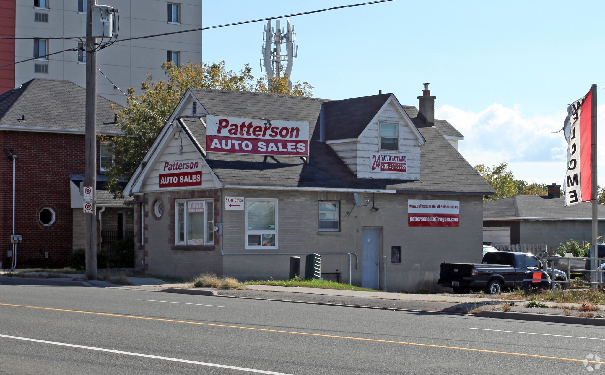 245-255 Bloor St W, Oshawa, ON for sale Primary Photo- Image 1 of 1