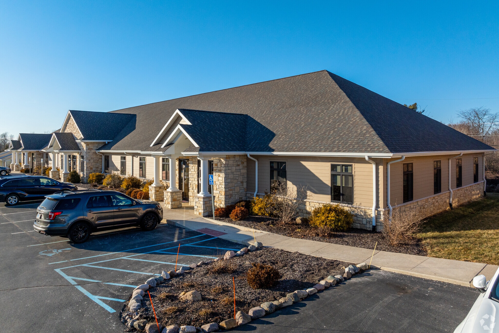 406-416 S Scott Rd, Fort Wayne, IN for sale Primary Photo- Image 1 of 15