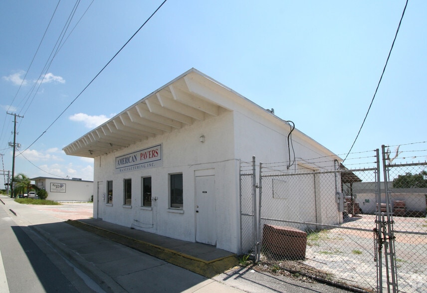 2148 17th St, Sarasota, FL for sale - Building Photo - Image 2 of 2
