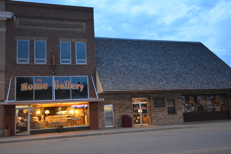 1055 Main St, Forsyth, MT à vendre - Photo du bâtiment - Image 1 de 1