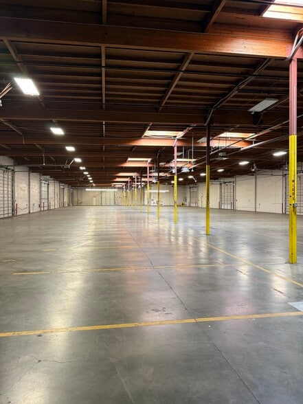 1600 63rd St, Emeryville, CA for lease - Building Photo - Image 3 of 3