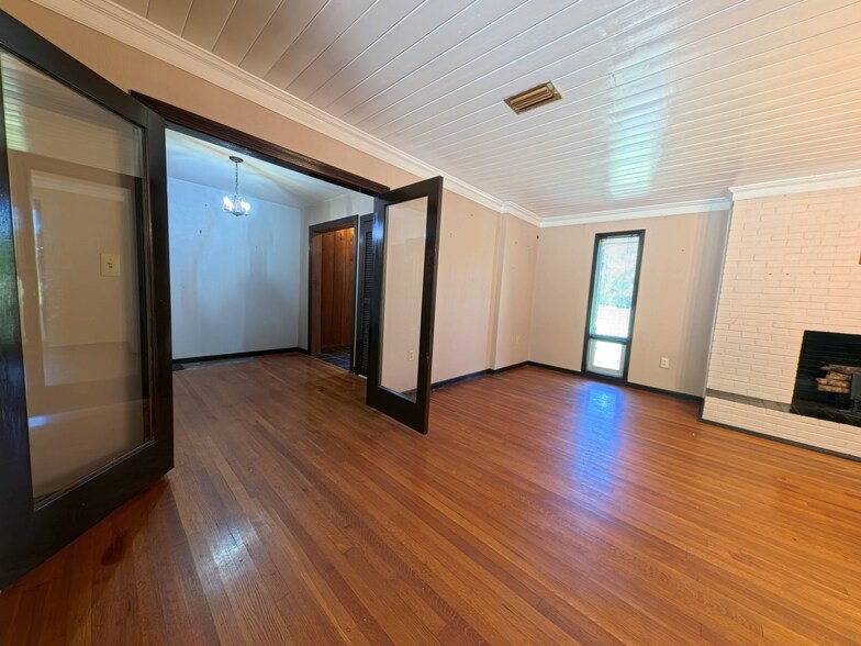 2575 Old Highway 24, Hattiesburg, MS à vendre - Photo du bâtiment - Image 2 de 17