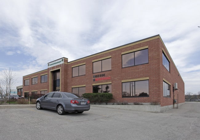 More details for 282 Orenda Rd, Brampton, ON - Industrial for Sale