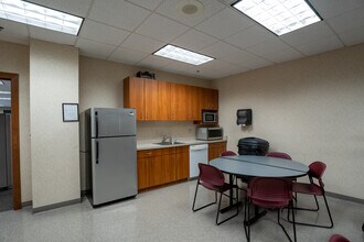8763 Union Centre Blvd, West Chester, OH for lease Interior Photo- Image 2 of 6