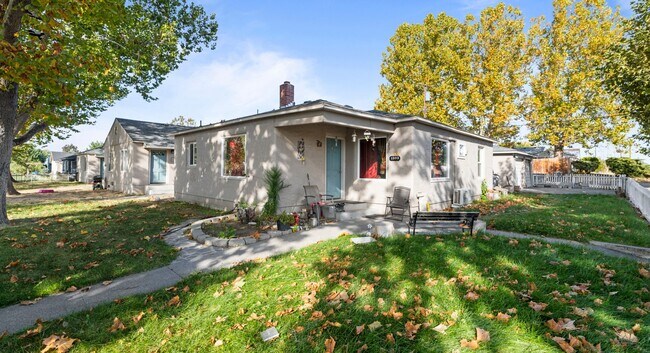 Plus de détails pour 1311 W Shoshone St, Pasco, WA - Multi-résidentiel à vendre