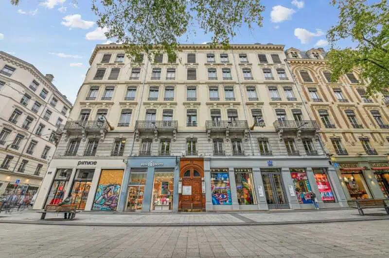 30 Rue De La République, Lyon à louer - Photo du bâtiment - Image 2 de 32