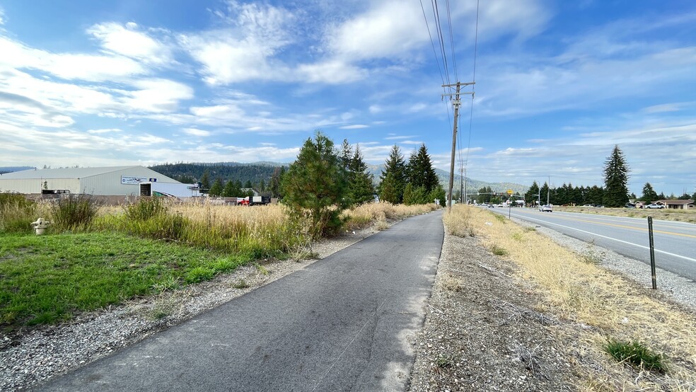 14318 Rockwood ct, Rathdrum, ID for sale - Building Photo - Image 2 of 3