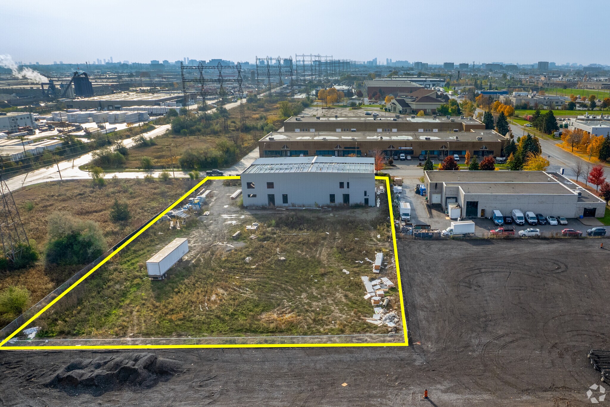 10 Vice Regent Blvd, Toronto, ON for lease Primary Photo- Image 1 of 22