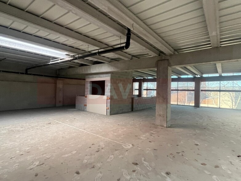Industrial in Sabadell, Barcelona for lease - Building Photo - Image 3 of 3