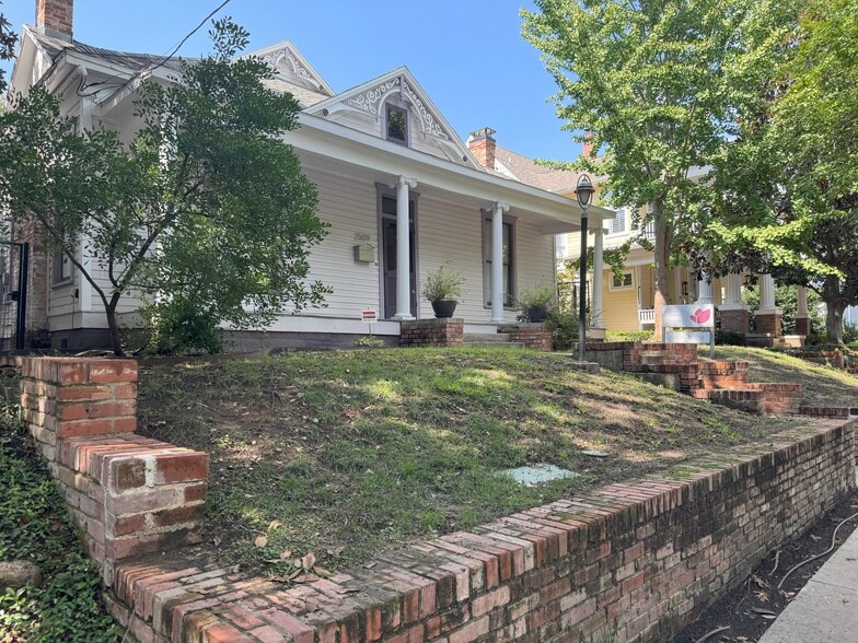 2509 Thomas Ave, Dallas, TX for lease - Building Photo - Image 2 of 11