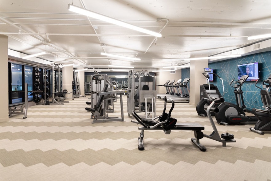 4722 N 24th St, Phoenix, AZ for lease - Interior Photo - Image 2 of 30