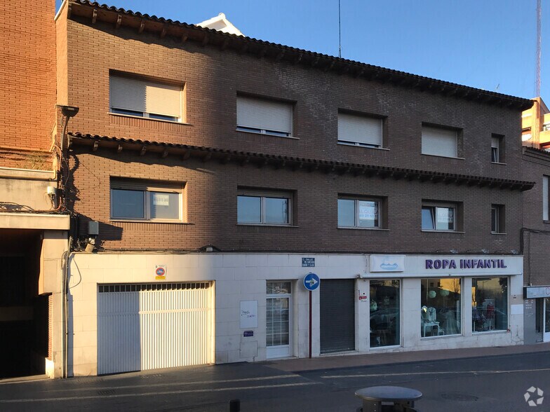 Calle Doctor Santiago Ramón y Cajal, 18, Guadalajara, Guadalajara à louer - Photo du bâtiment - Image 2 de 2