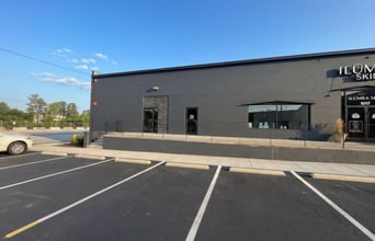 2020 Progress Ct, Raleigh, NC à louer Photo intérieure- Image 1 de 4