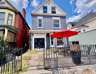 More details for 209 Fairmont Ave, Fairmont, WV - Office for Sale