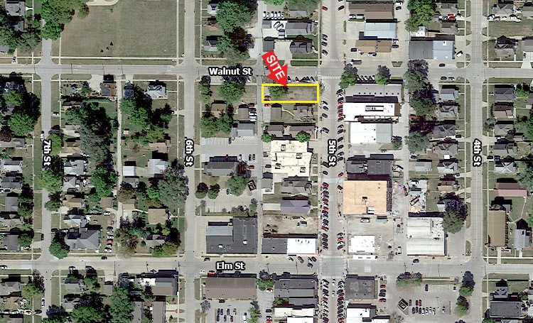 332 5th St, West Des Moines, IA for lease - Primary Photo - Image 1 of 1