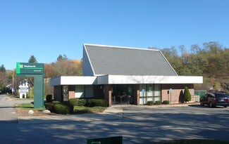 Plus de détails pour 860 S Main St, Bradford, MA - Commerce de détail à louer