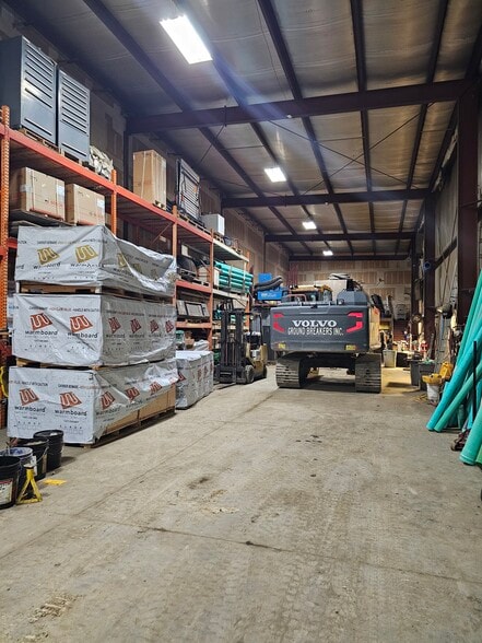 3881 Danbury Rd, Brewster Village, NY for sale - Building Photo - Image 2 of 14