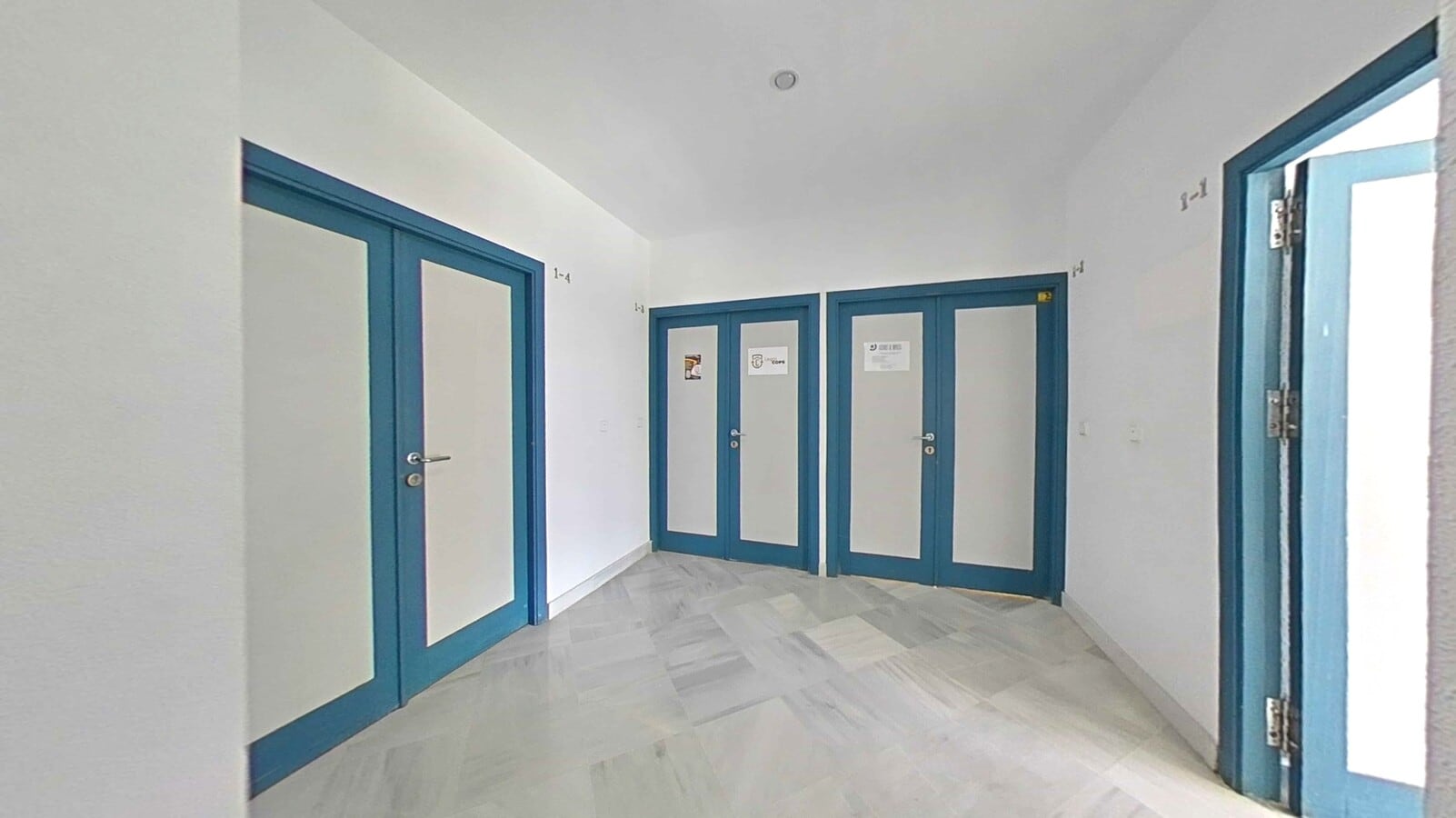 Mairena del Aljarafe, SEV 41927 - - - Photo intérieure - Image 1 of 9