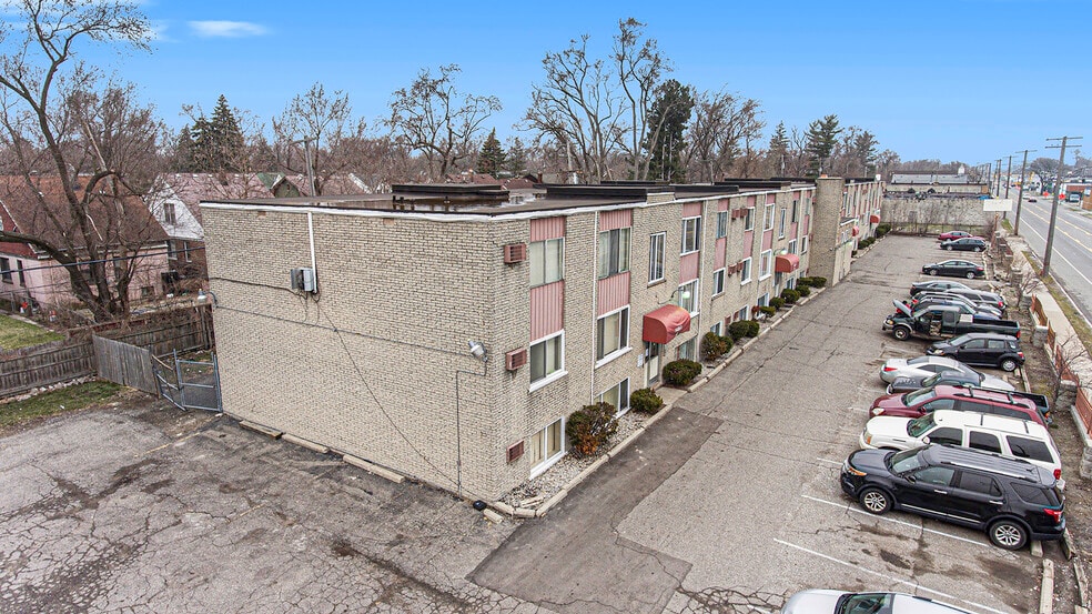 14881 Schaefer Hwy, Detroit, MI for sale - Primary Photo - Image 1 of 15