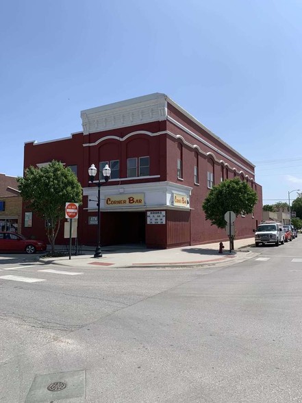 300-308 N Main St, Fremont, NE for sale - Building Photo - Image 1 of 1